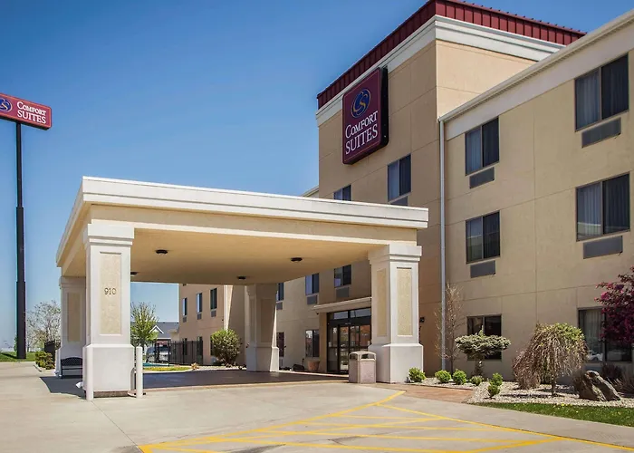 Comfort I-55 And I-74 Hotel