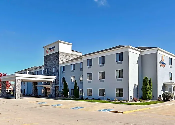 Comfort I-55 And I-74 Hotel 4*